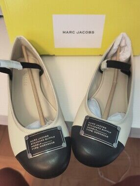 Marc Jacobs Mary Jane Ballet Flat Shoe Sz 41 US 10